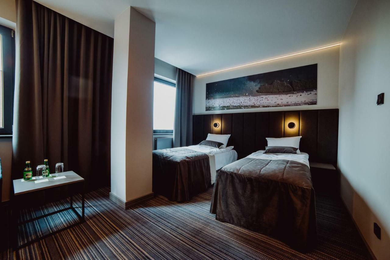 Hotel Evva ดาร์นอบเจก ภายนอก รูปภาพ
