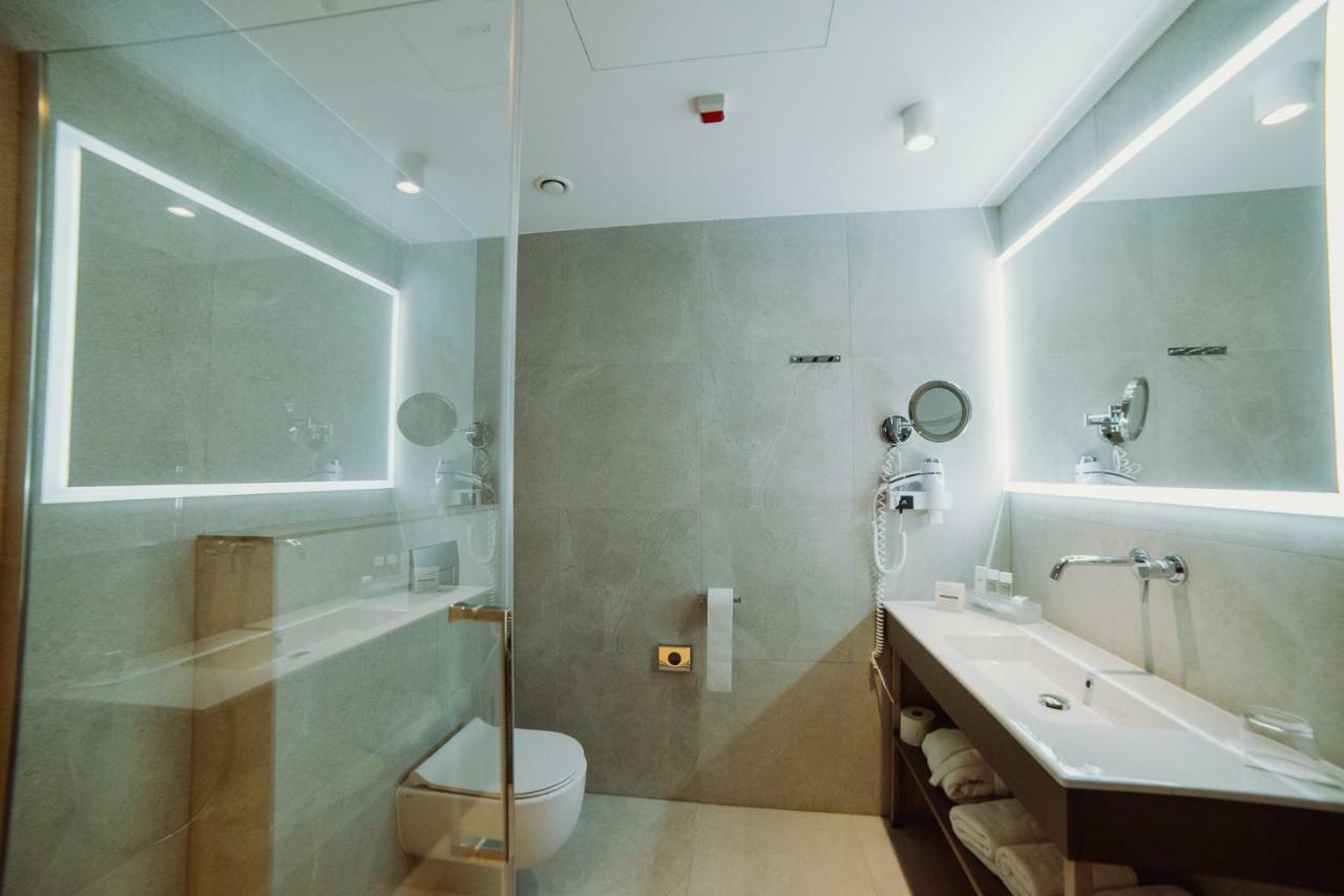 Hotel Evva ดาร์นอบเจก ภายนอก รูปภาพ