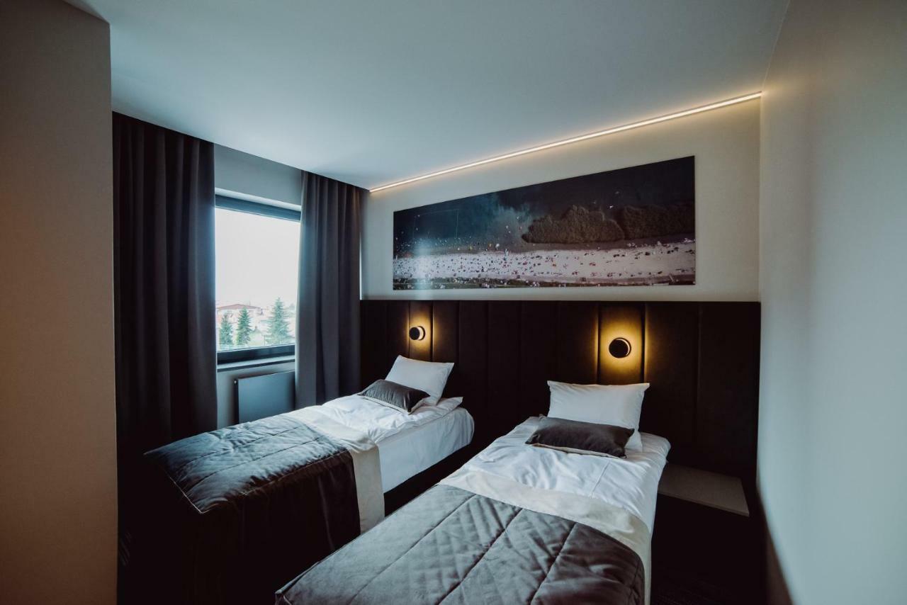 Hotel Evva ดาร์นอบเจก ภายนอก รูปภาพ