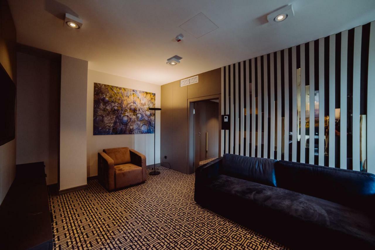 Hotel Evva ดาร์นอบเจก ภายนอก รูปภาพ