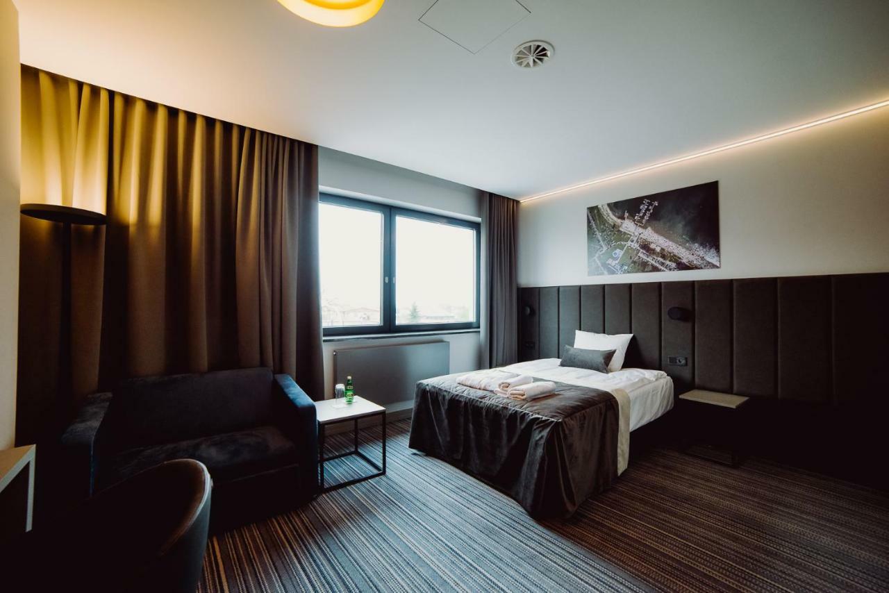 Hotel Evva ดาร์นอบเจก ภายนอก รูปภาพ
